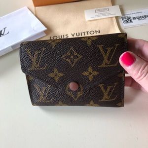 Louis Vuitton Victorine wallet
